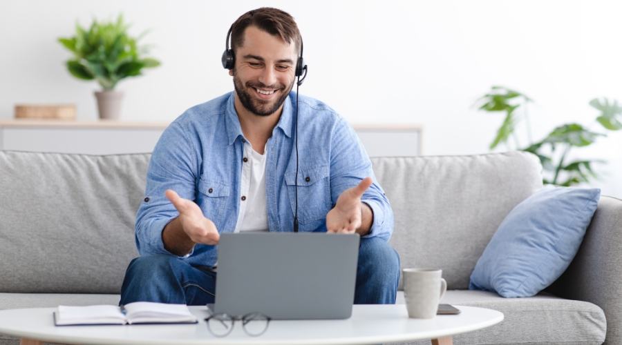 Foreign client on video call with Filipino freelancer discussing project brief requirements remotely